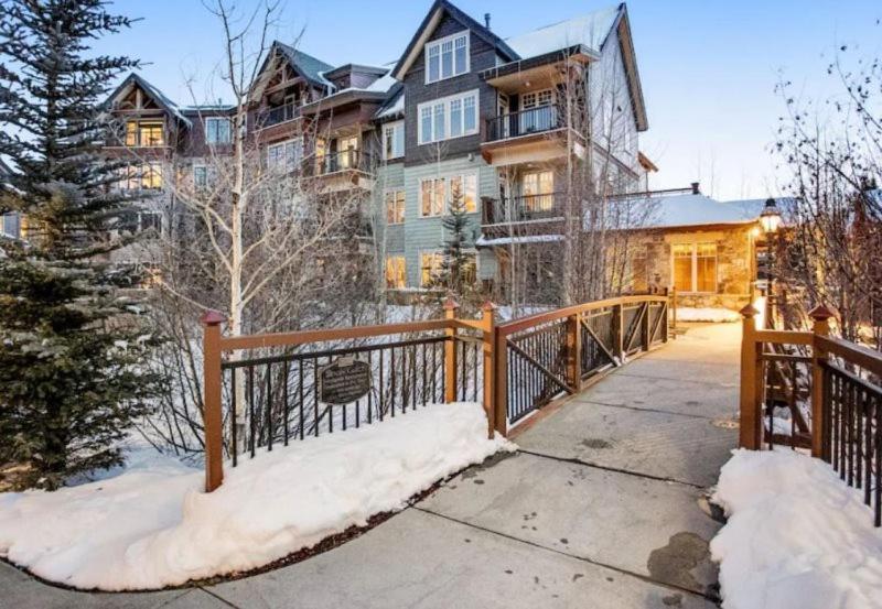 Mountain View Haven: Luxury 2BR Steps from Main Street Apartment Breckenridge Exterior photo