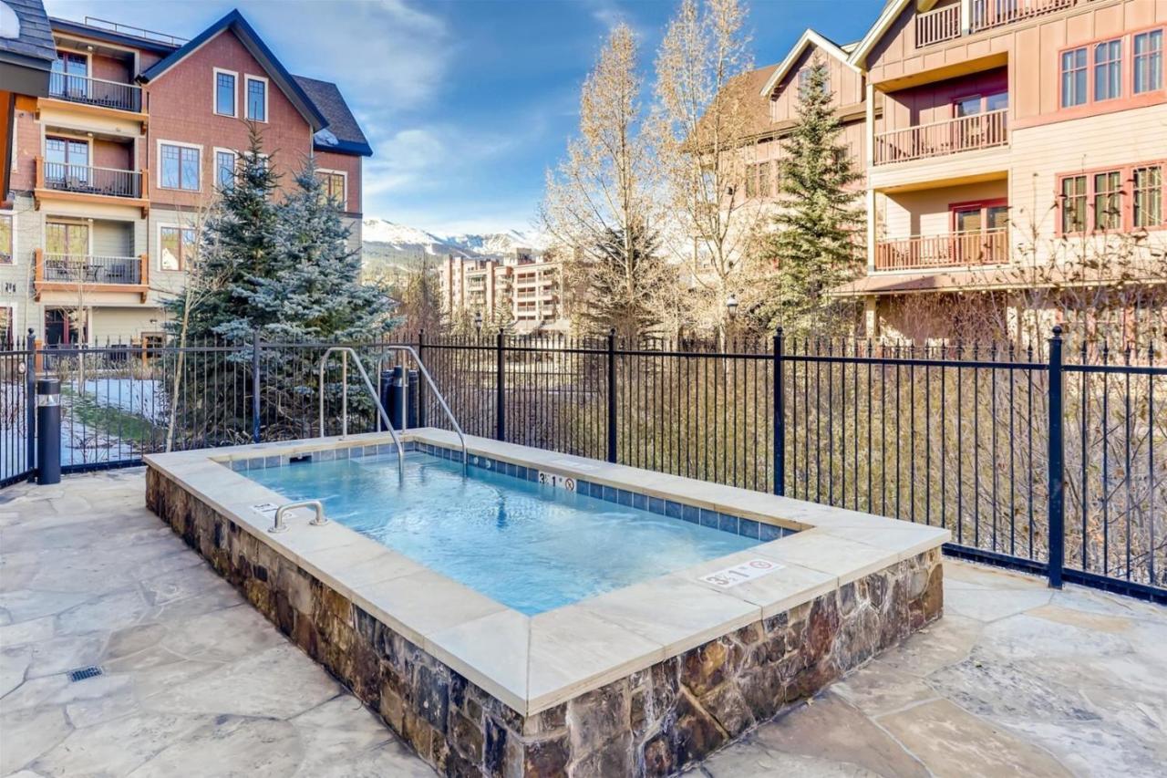 Mountain View Haven: Luxury 2BR Steps from Main Street Apartment Breckenridge Exterior photo